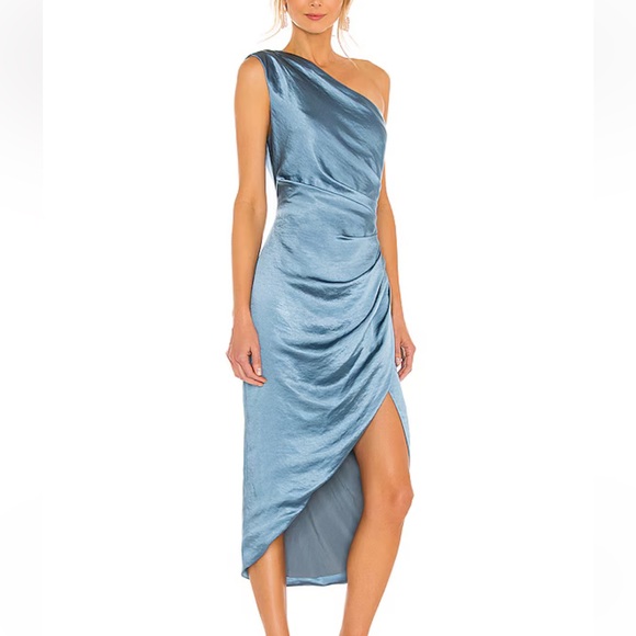 NWT Elliatt Cassini Dress in Blue satin one shoulder draped midi Revolve M - Picture 2 of 8
